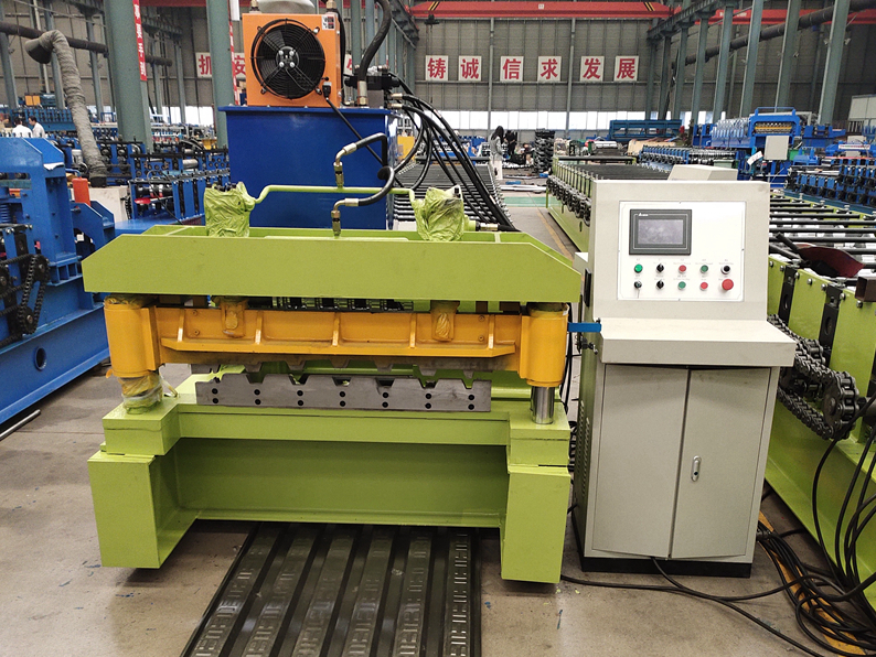 Deck Floor Forming Machine