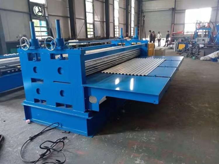 Barrel Corrugated Roof Sheet Rolling Machine