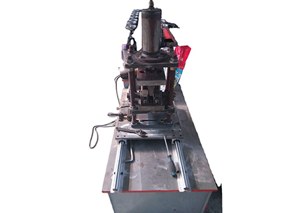 l shape metal ceiling grid wall angle tee roll forming machine with hydraulic cutter