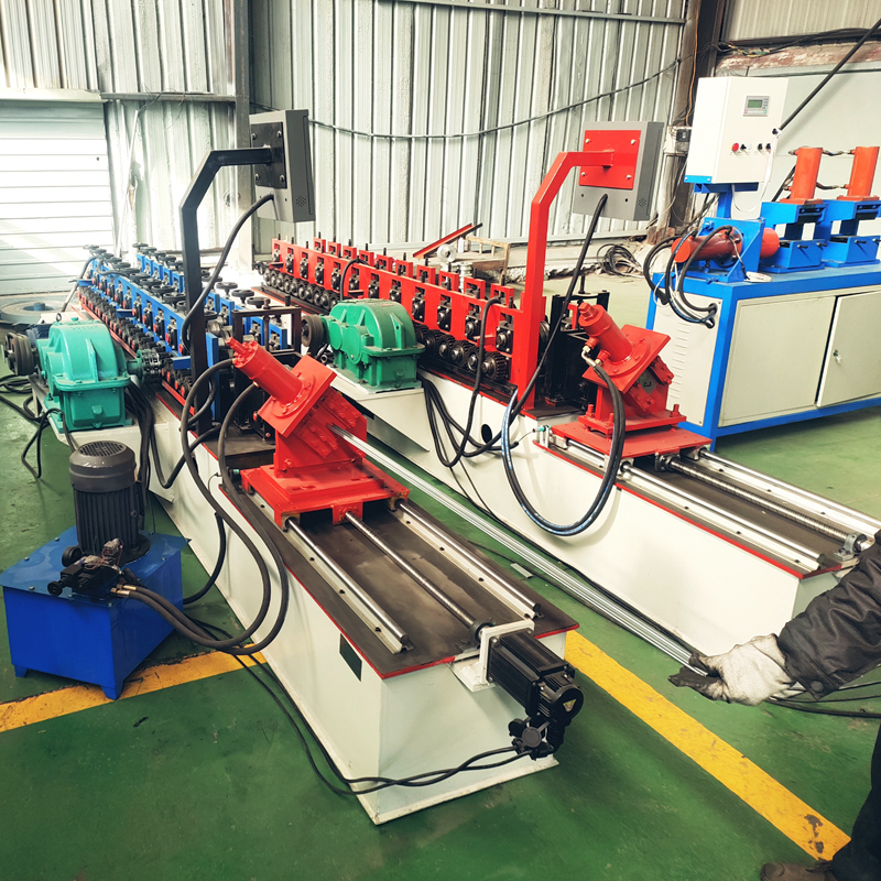 Greenhouse lock wire machine