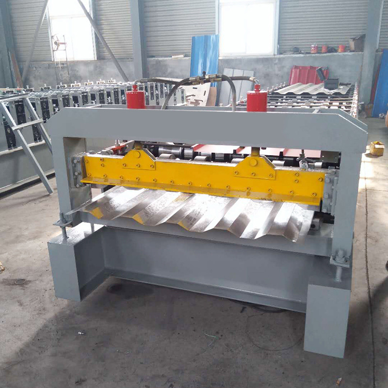 Carriage side panel machine