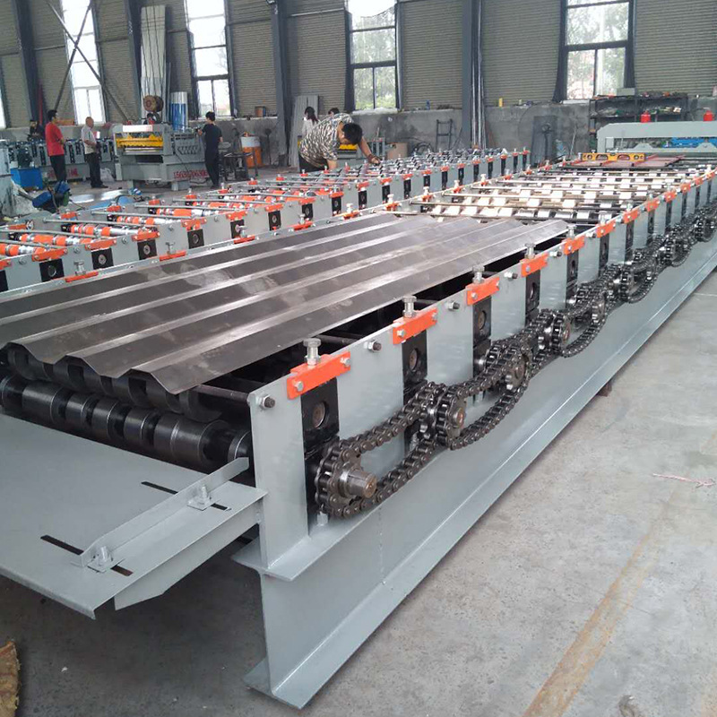 Carriage side panel machine